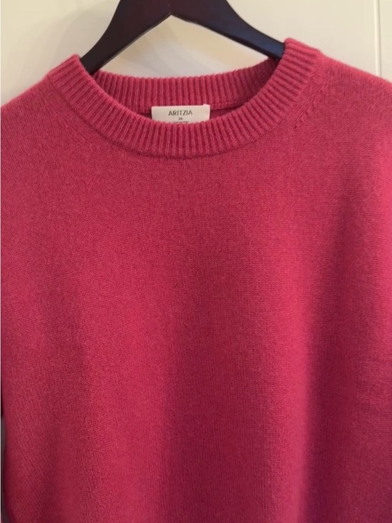 Aritzia Sweaters - Aritzia Cashmere Relaxed Crew Sweater